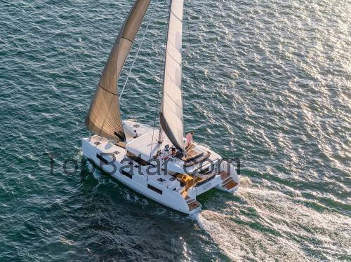 Lagoon 46 tekniska specifikationer och recensioner